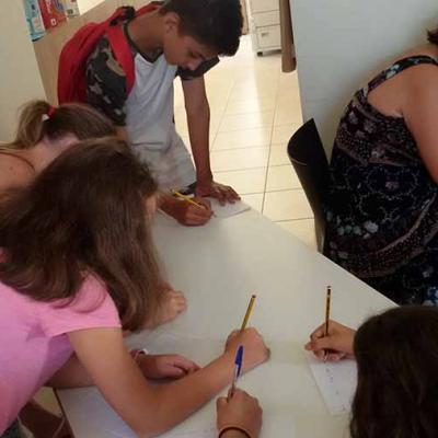 «Οι σταθμοί ενός ταξιδιού που κράτησε 80 ημέρες»